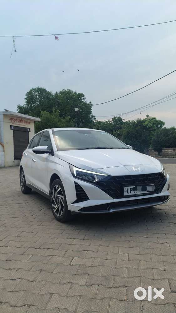 Hyundai New I20 1.2 Asta (o) Ivt, 2025, Petrol