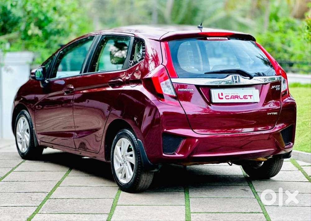 Honda Jazz V Automatic, 2016, Petrol