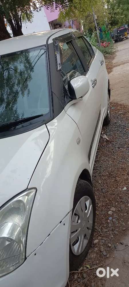 Maruti Suzuki Dzire 2013 Petrol 198000 Km Driven