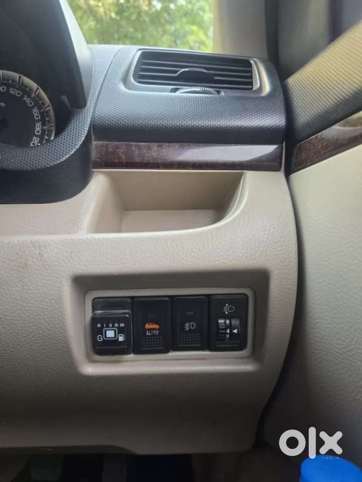 Maruti Suzuki Swift Dzire 1.3 Vxi, 2013, Petrol