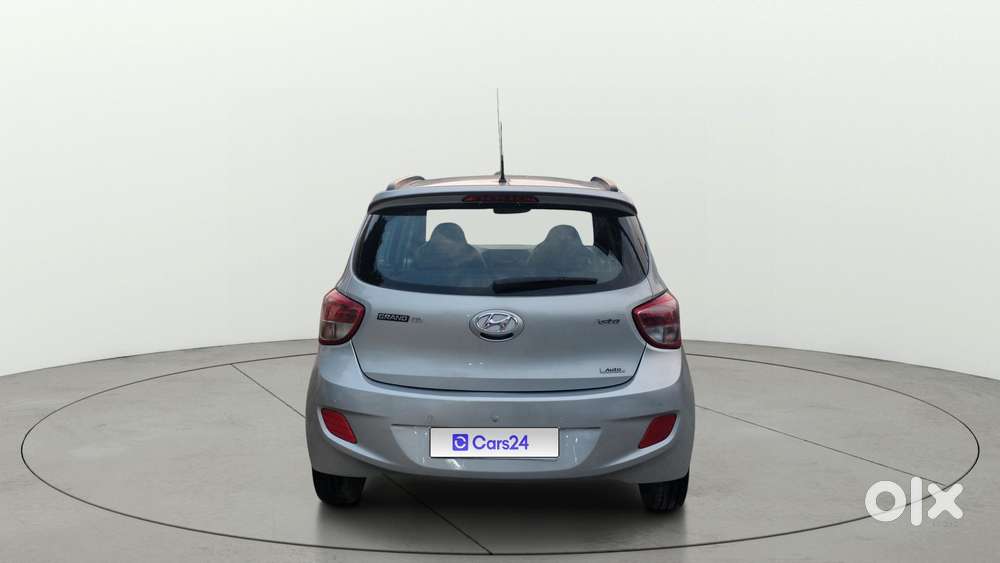 Hyundai Grand I10 1.2 Kappa Vtvt Asta (o) At, 2016, Petrol