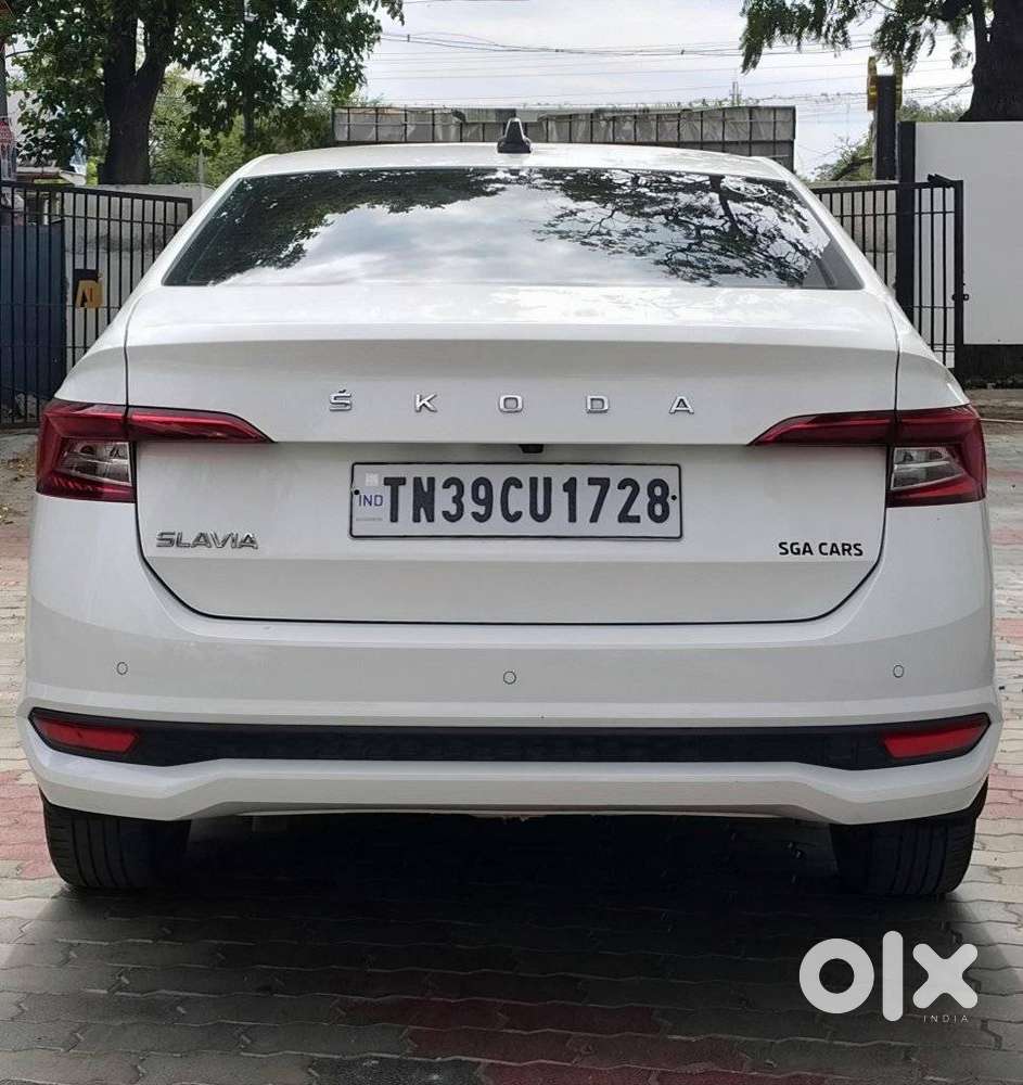 Skoda Slavia 1.0 Ambition Tsi, 2022, Petrol