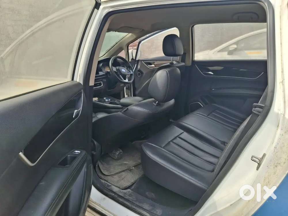 Byd E6 2023 Electric 150000 Km Driven