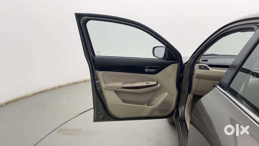 Maruti Suzuki Dzire 1.2 Zxi Plus Amt, 2017, Petrol