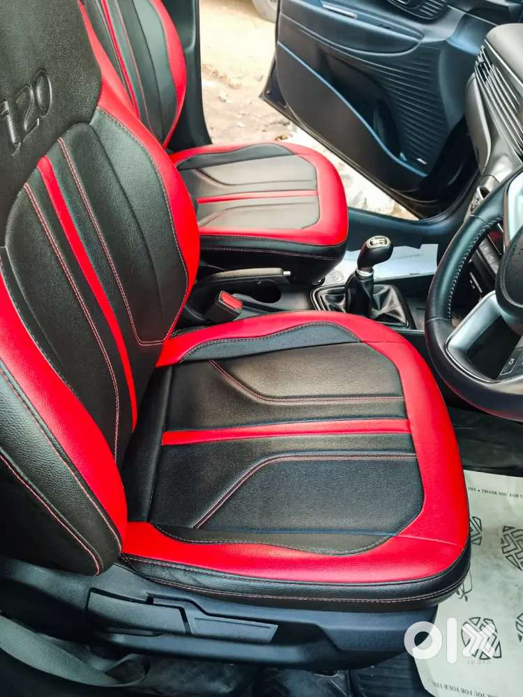 Hyundai New I20 Asta Black 2023 Petrol Well Maintained Selling Urgent