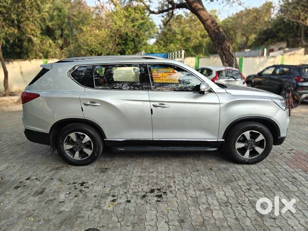 Mahindra Alturas G4 4wd At, 2019, Diesel