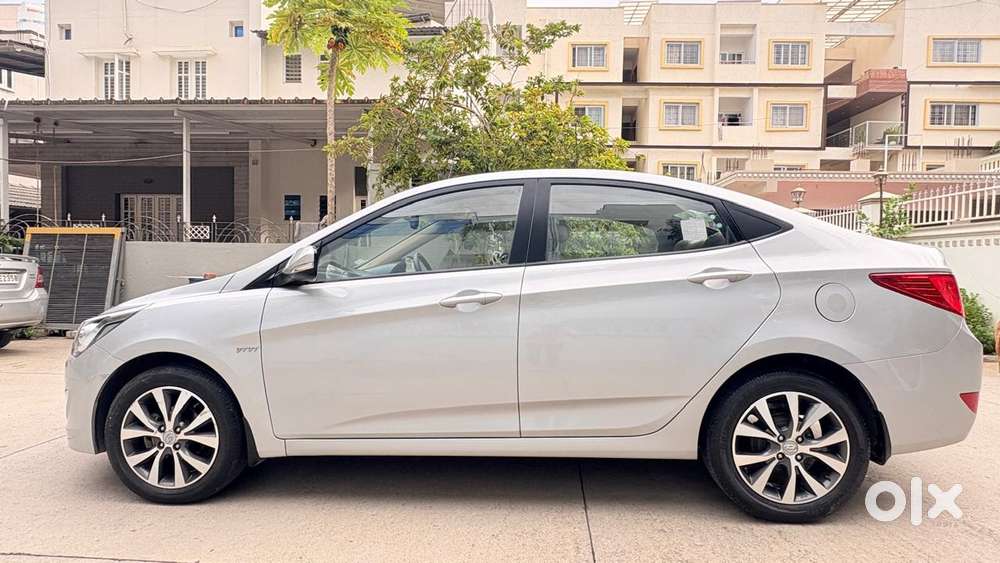Hyundai Verna 1.6 Vtvt At Sx, 2016, Petrol