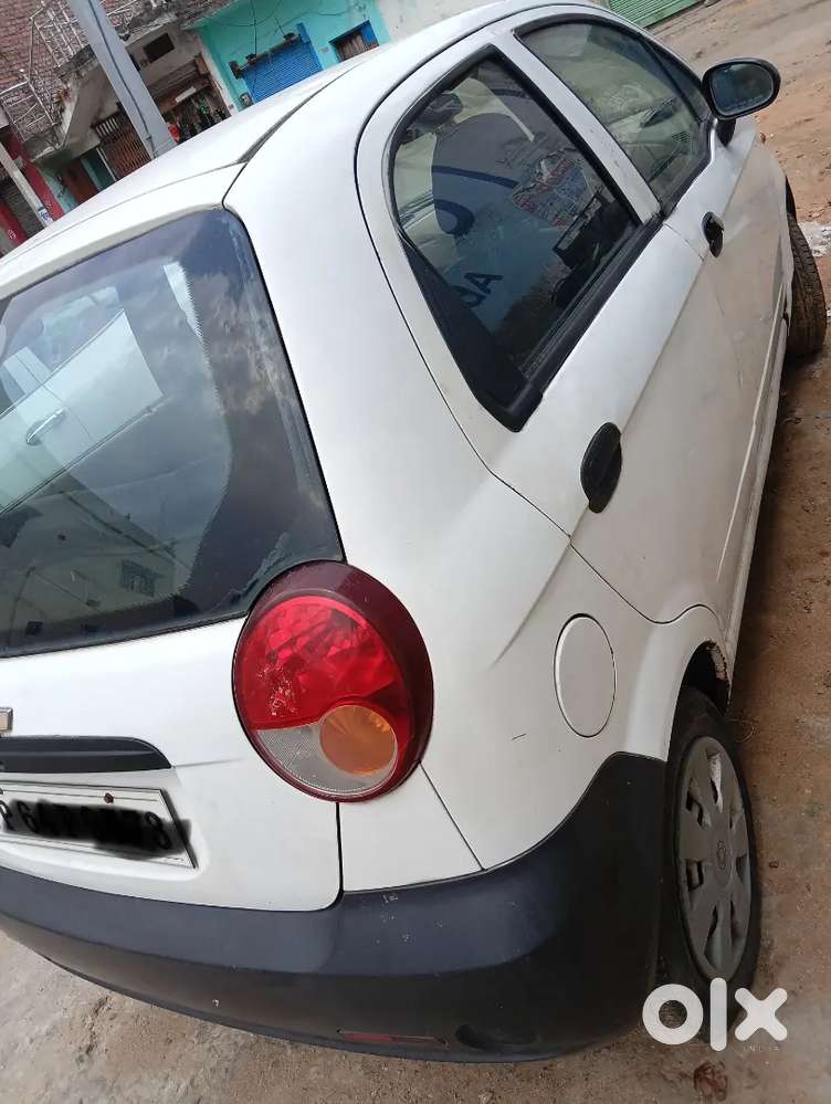 Chevrolet Spark 2011 Petrol 65000 Km Driven