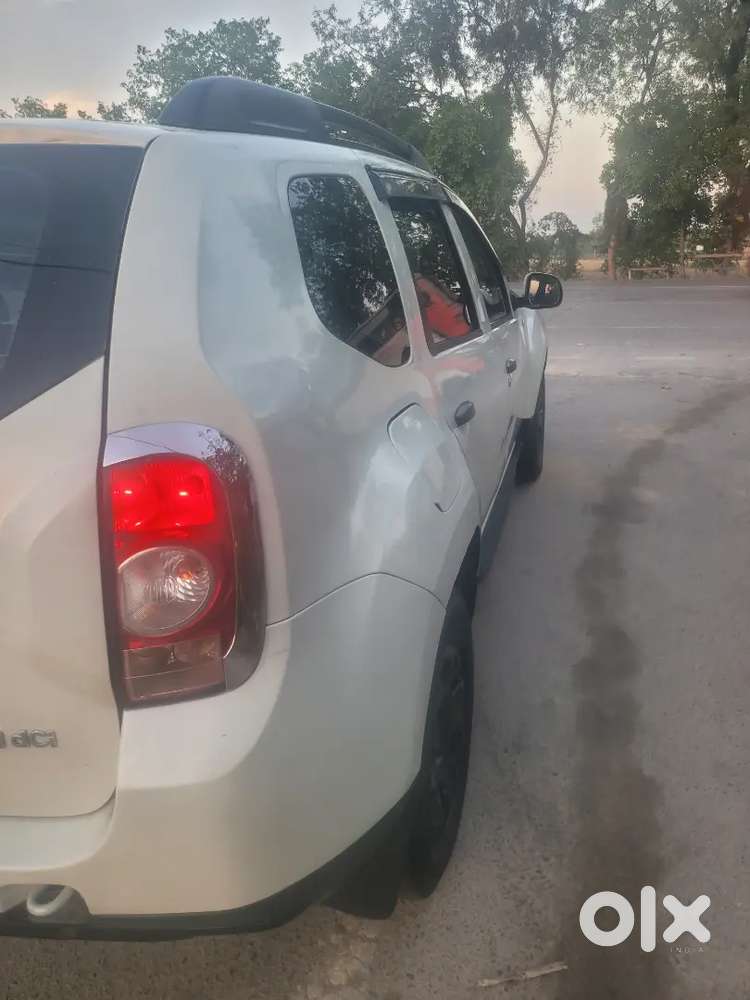 Renault Duster 2013 Diesel 75000 Km Driven