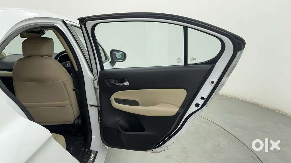 Honda City 1.5 Vx I-vtec Mt, 2023, Petrol