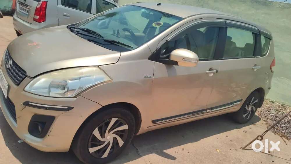 Maruti Suzuki Ertiga 2013