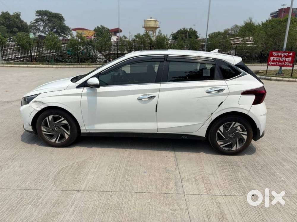 Hyundai I20 Asta 1.2 O With Sunroof, 2021, Petrol