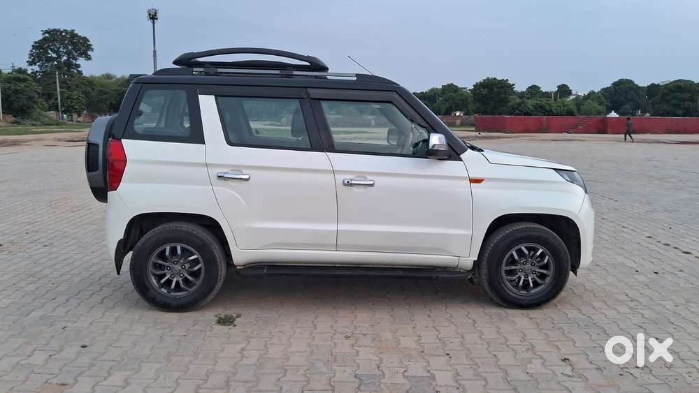 Mahindra Tuv 300 T10, 2018, Diesel