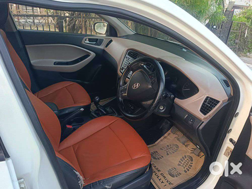 Hyundai I20 Magna 1.2 Mt, 2016, Petrol