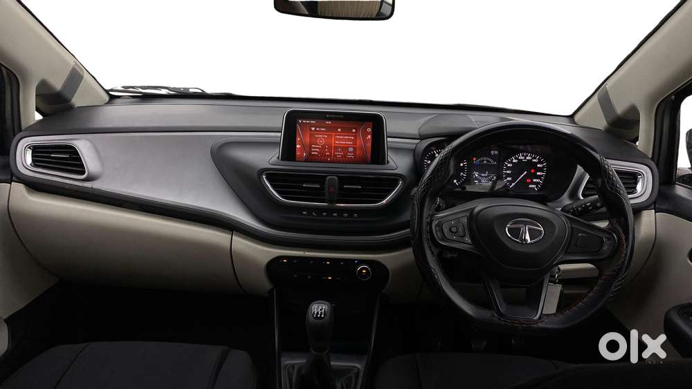 Tata Altroz 1.2 Xm Plus, 2021, Petrol