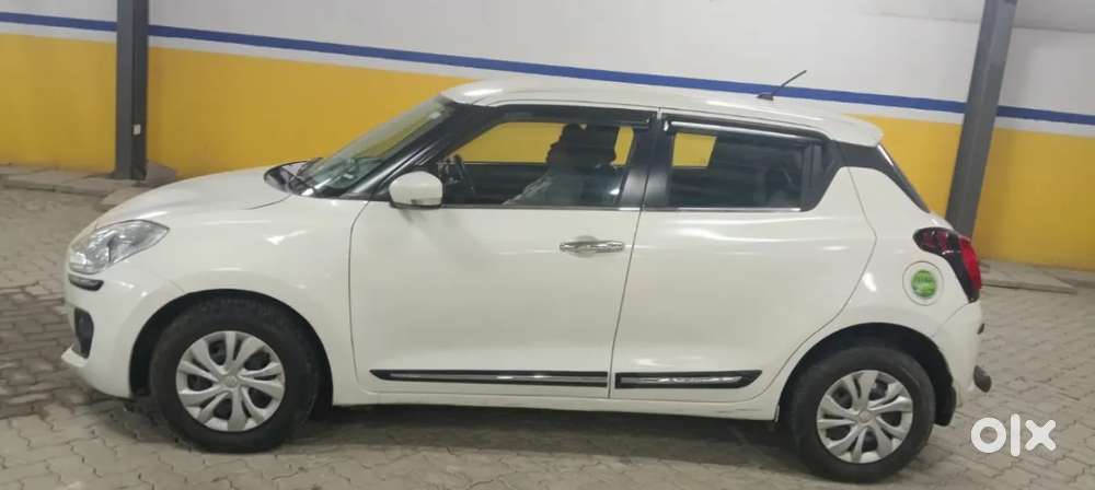 Maruti Suzuki Swift Vxi Bsiv, 2018, Petrol