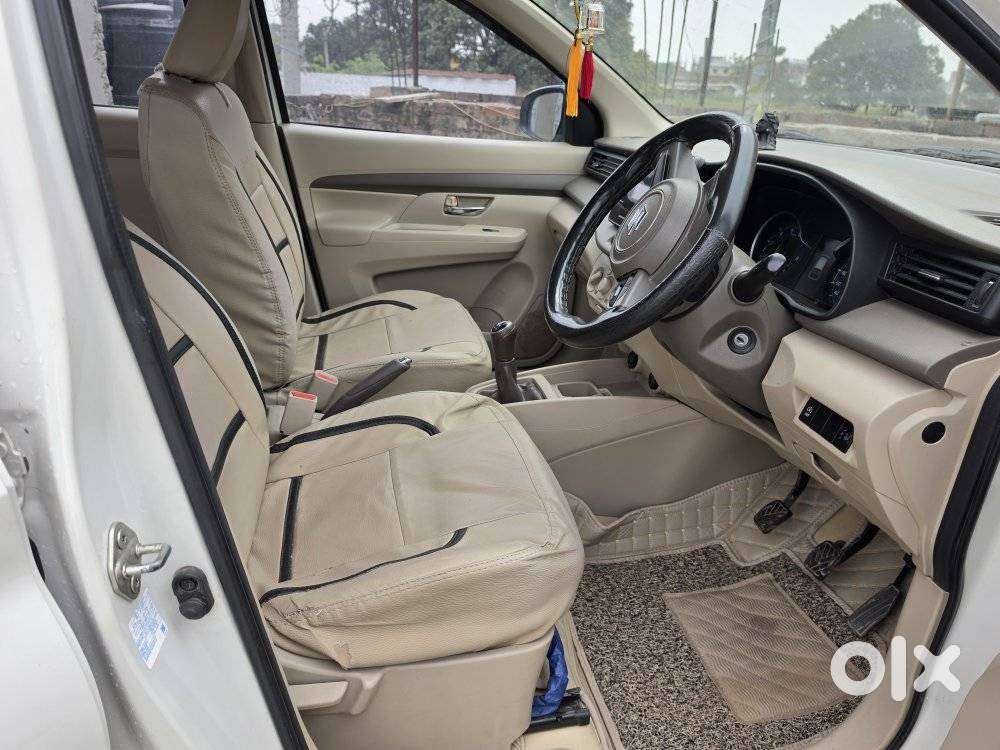 Maruti Suzuki Ertiga Vxi At Petrol, 2021, Petrol