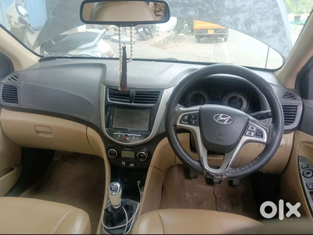 Hyundai Verna Diesel Manual 2011