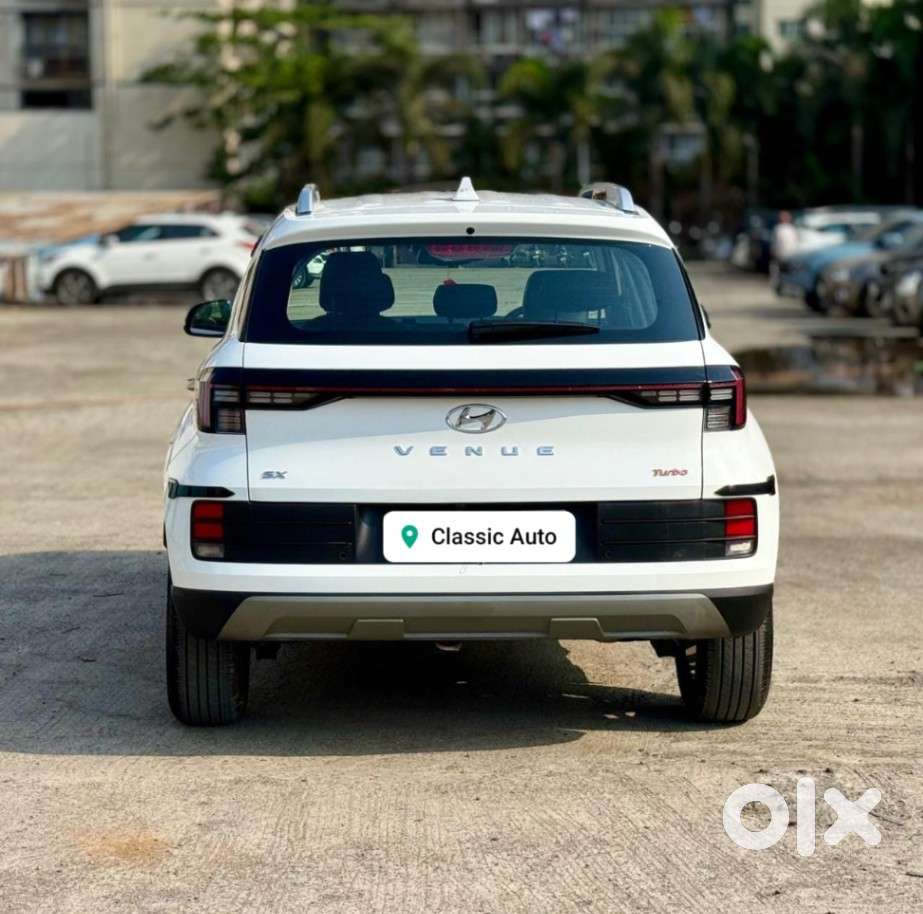 Hyundai Venue 1.0 Sx (o) Turbo Dct, 2024, Petrol