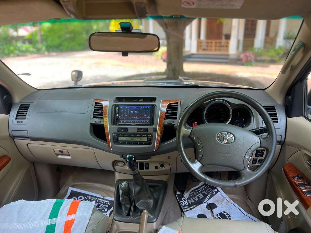 Toyota Fortuner 3.0 4x4 Manual, 2010, Diesel