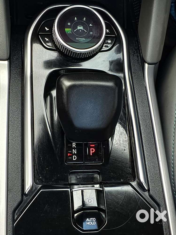 Tata Harrier Ev Fea+75, 2025