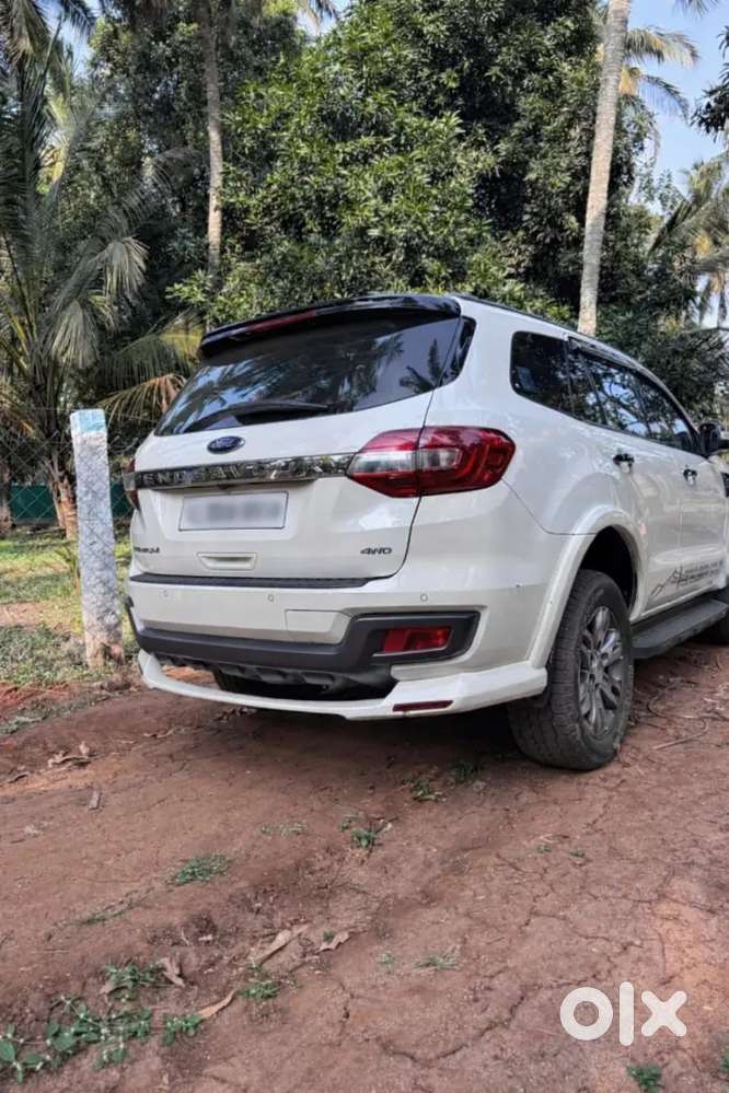 Ford Endeavour 2016 Diesel Well Maintained