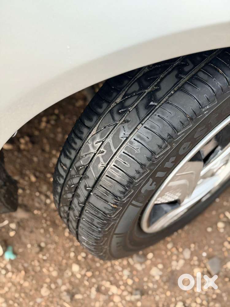 Maruti Suzuki Swift Dzire Vdi Bsiv, 2015, Diesel