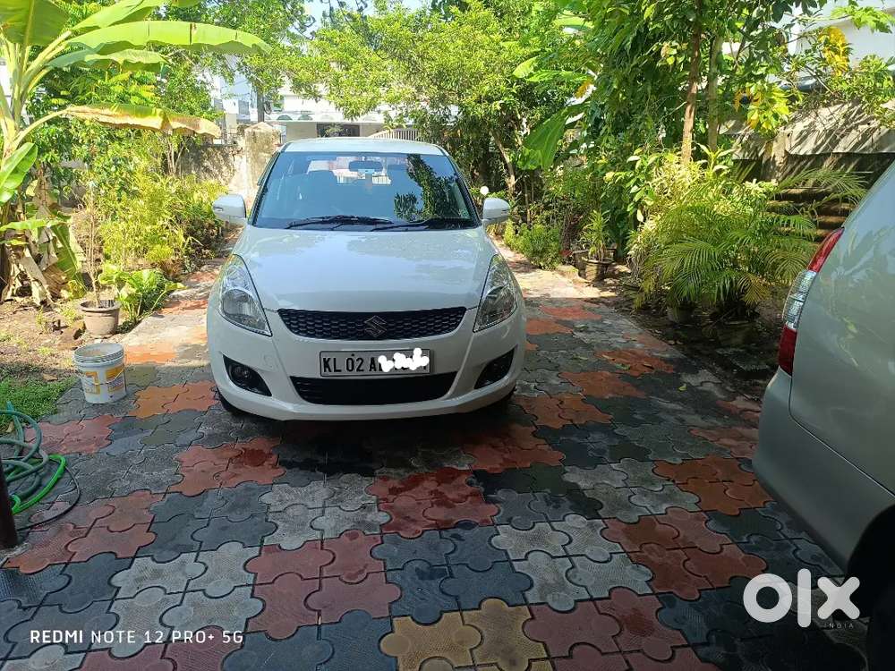 Maruti Suzuki Swift 2012 Diesel 65500 Km Driven