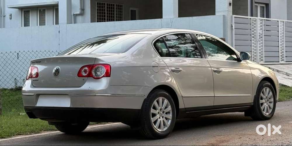 Volkswagen Passat 2010 Year