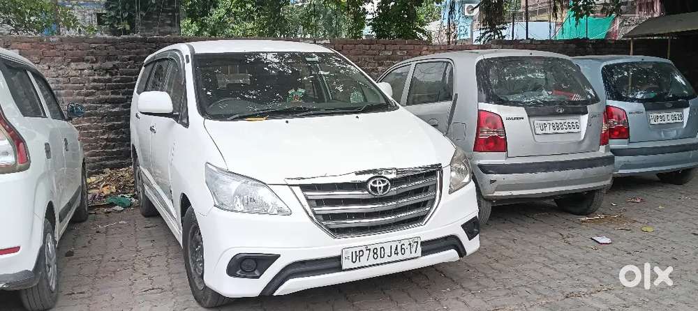 Toyota Innova 7 Str 2014