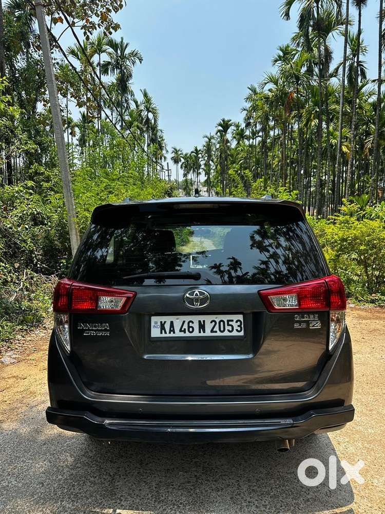 Toyota Innova Crysta 2016 Diesel 163000 Km Driven