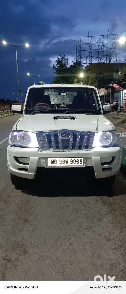 Mahindra Scorpio Diesel Automatic 16