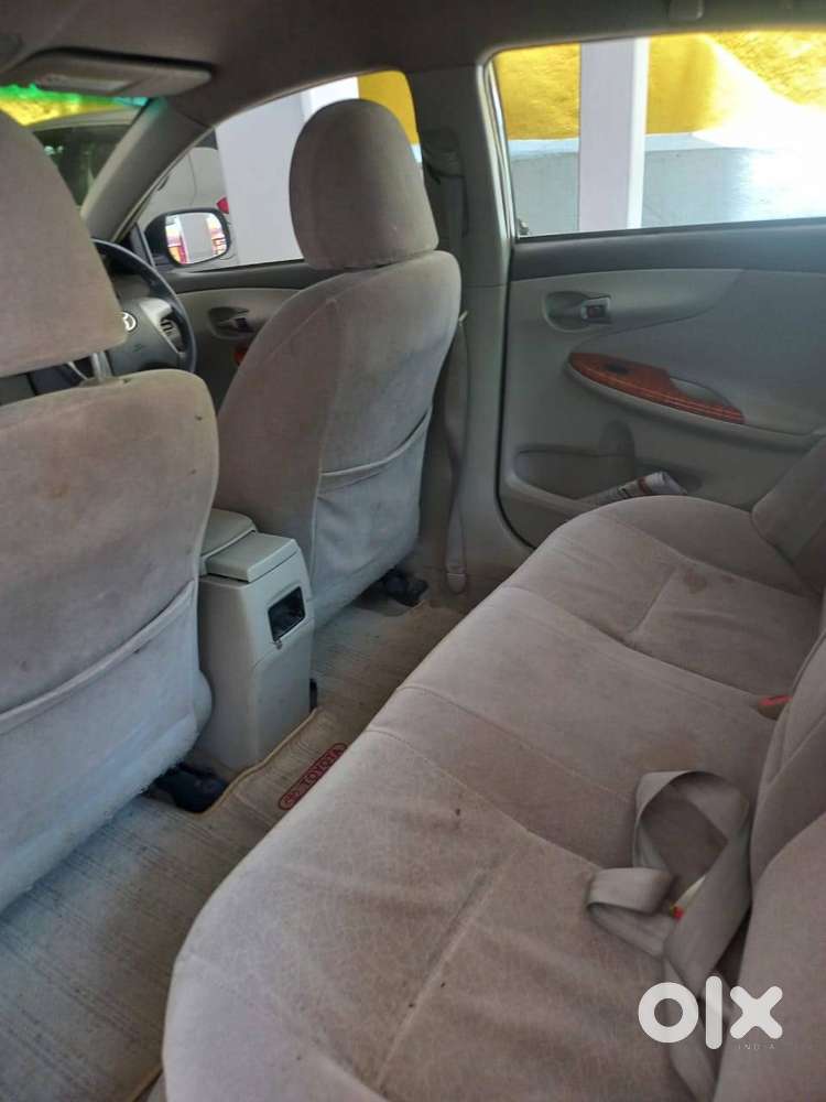 2009 Model Toyota Corolla Altis, Petrol