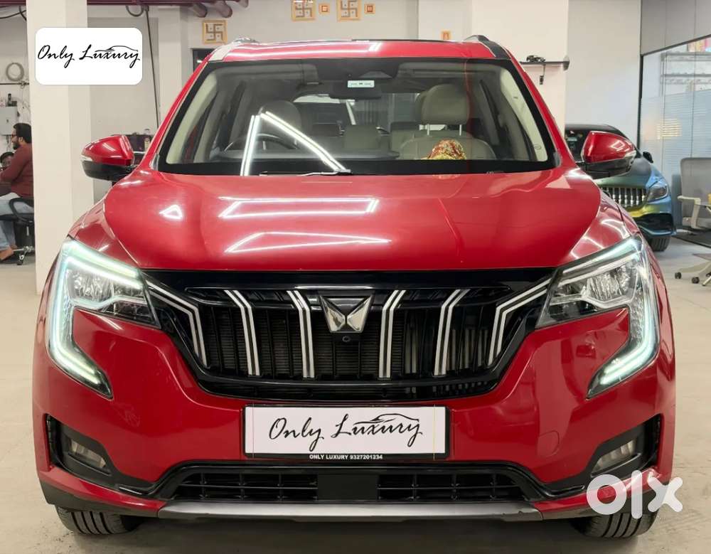 Mahindra Xuv700 2.0 Ax 7 Petrol Mt Str, 2022, Petrol