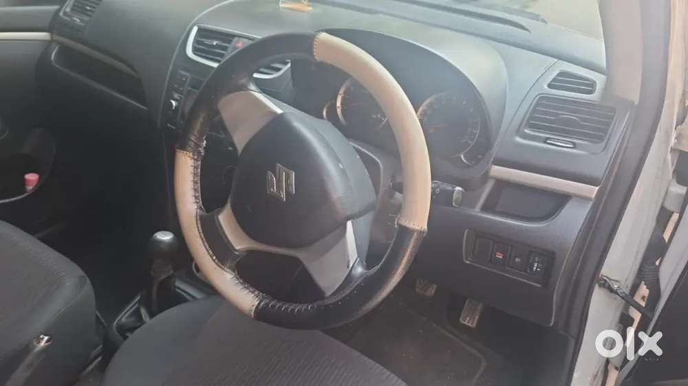 Maruti Suzuki Swift 2015 Petrol Well Maintained