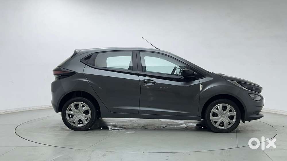 Tata Altroz 1.2 Xt, 2022, Petrol