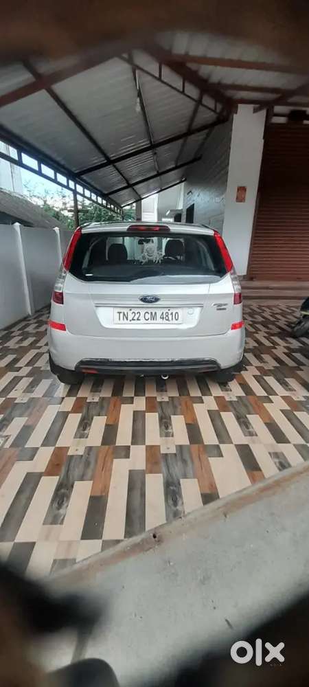 Ford Figo Diesel Titanium 2013