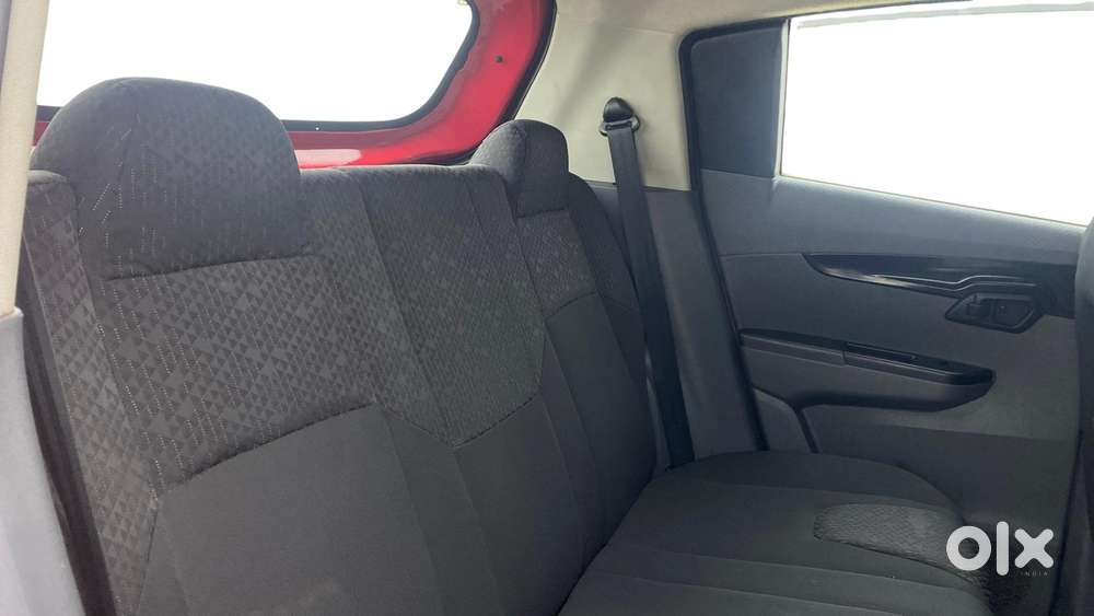 Mahindra Kuv100 Nxt 1.2 K4 Plus Petrol 6 Str, 2018, Petrol