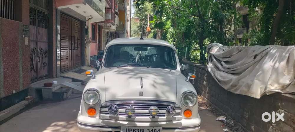 Ambassador Ambassador 2014 Petrol 63000 Km Driven