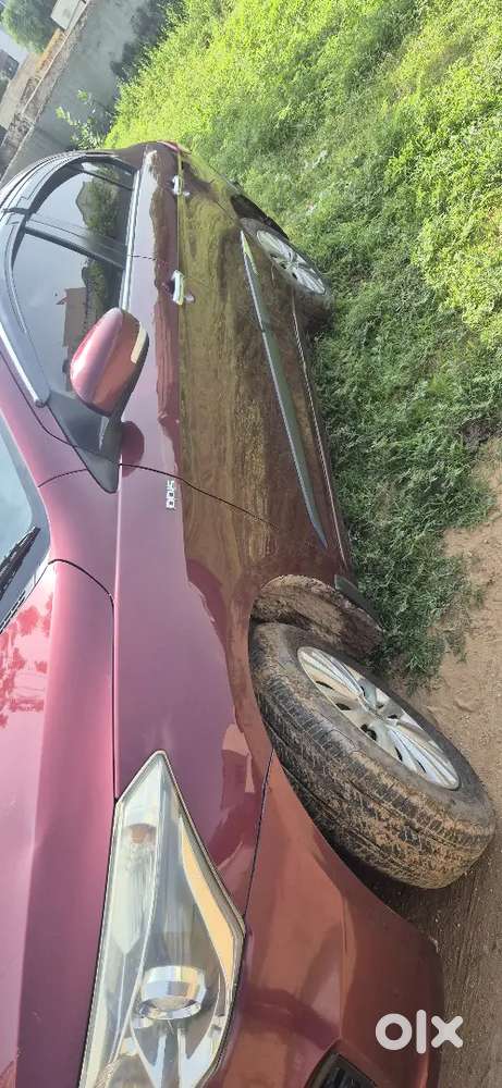 New Tayar New Insurance New Buttry Top Condition Car