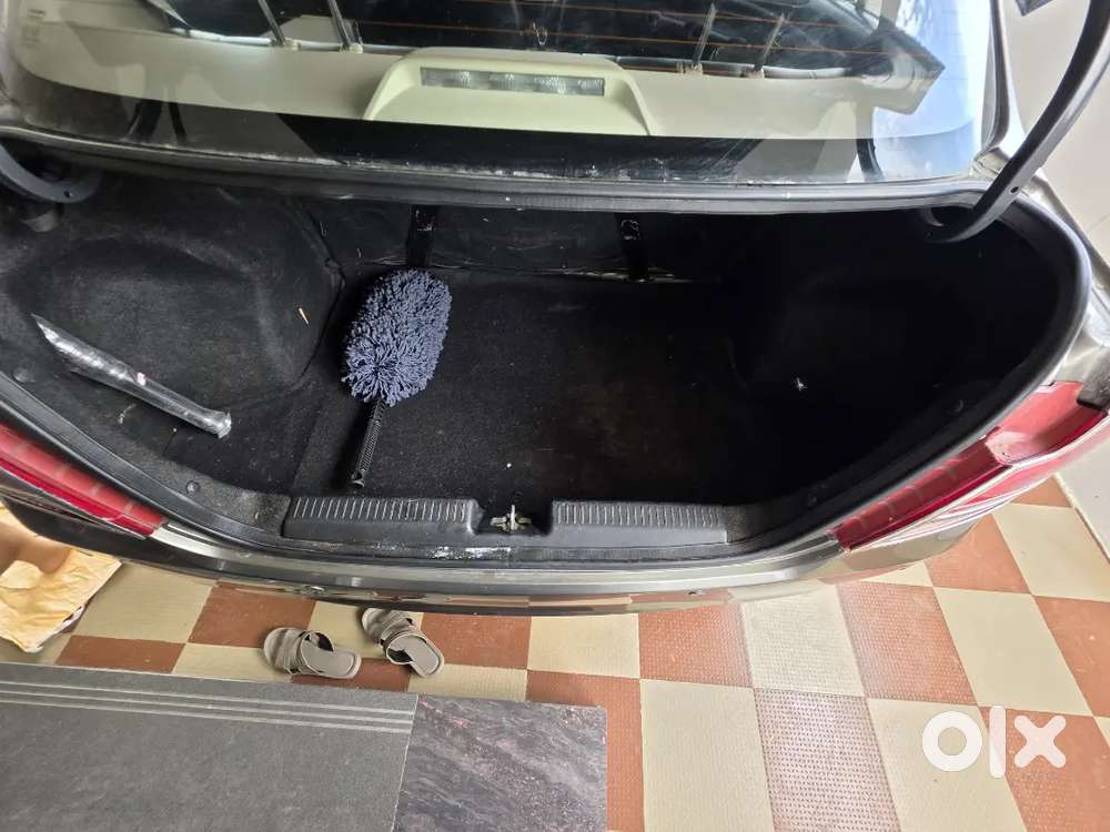 Swift Dzire New Shape 2017 (zdi)diesel Automatic; 124000 Km Driven