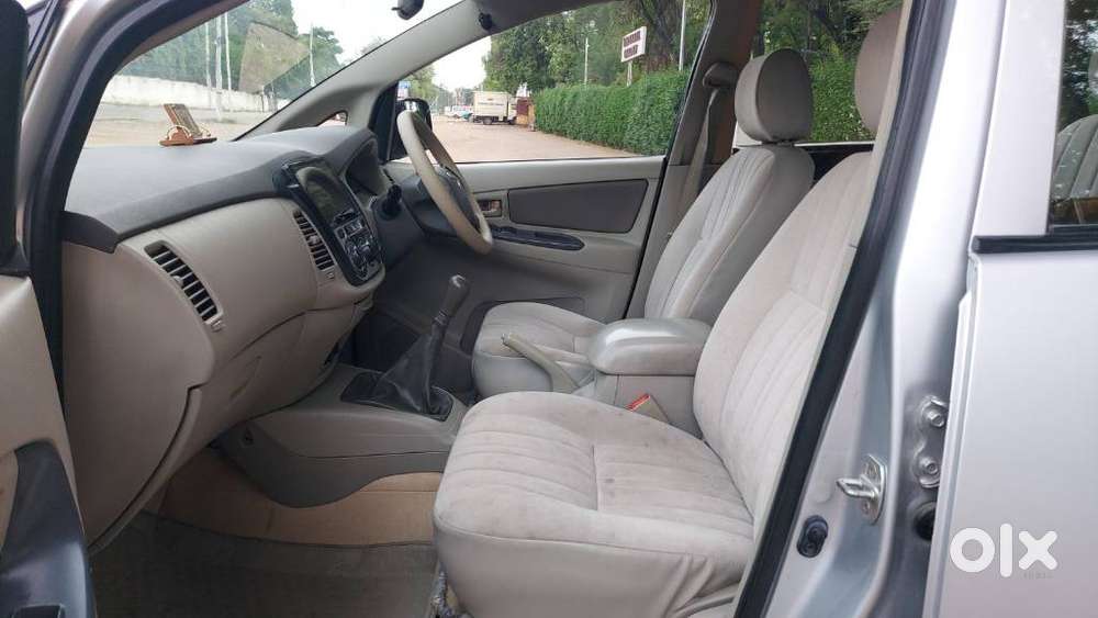 Toyota Innova 2.5 G (diesel) 7 Seater, 2012, Diesel