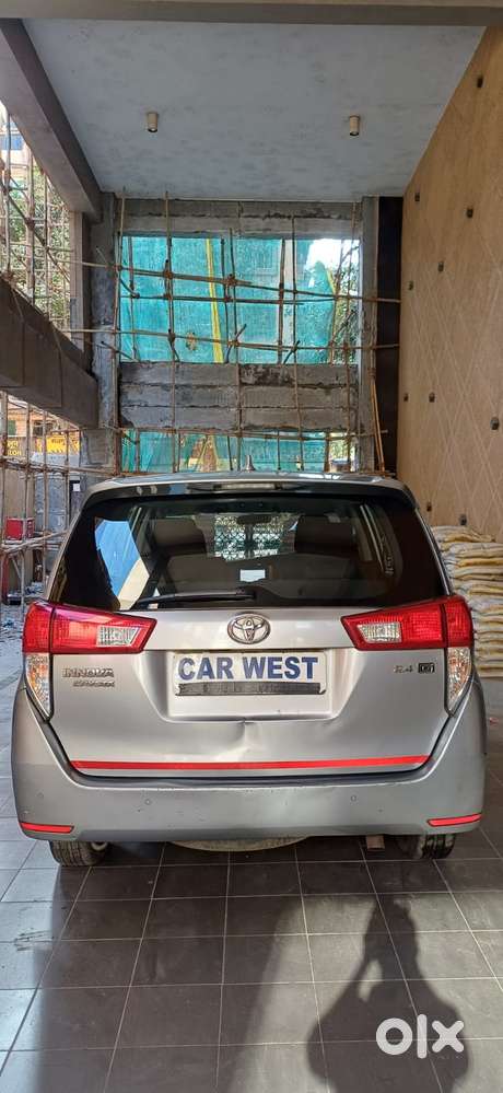 Toyota Innova Crysta