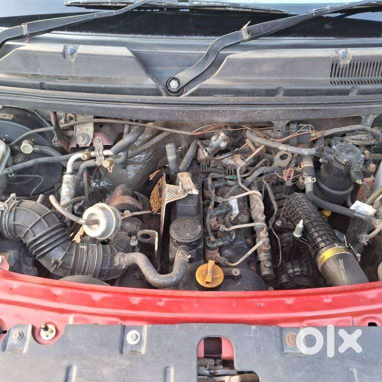 Mahindra Tuv 300 T4 Plus, 2016, Diesel