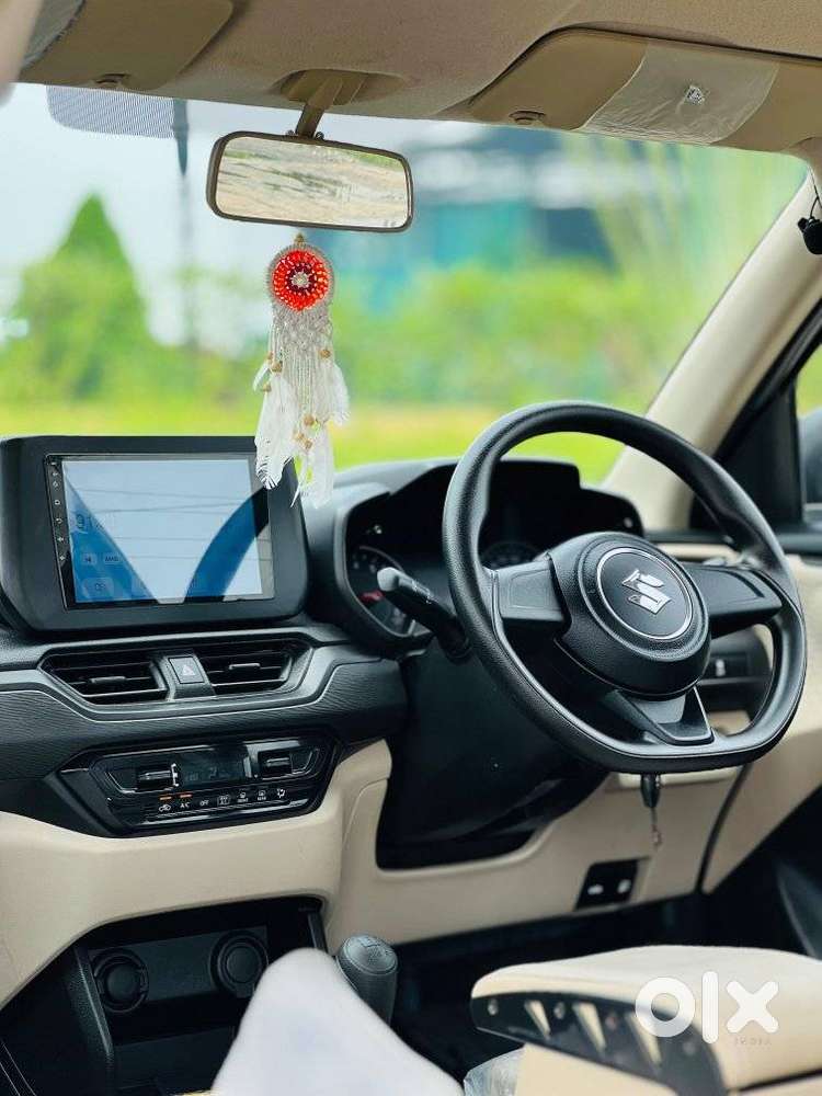 Maruti Suzuki Dzire 1.2 Lxi, 2025, Petrol