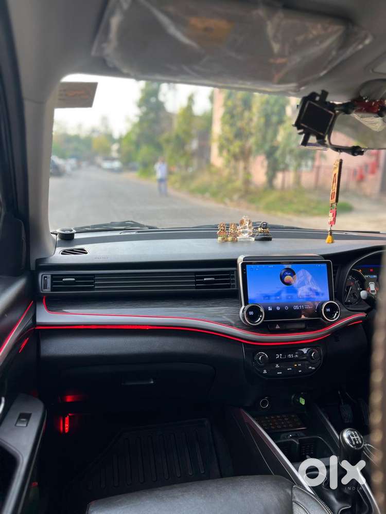 Maruti Suzuki Xl6 1.5 Alpha Mt, 2020, Petrol