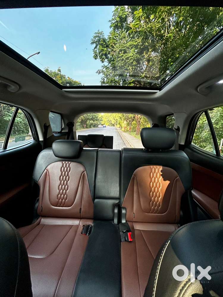 Hyundai Alcazar Platinum (o), 2023, Diesel-at, 7 Seater, Black