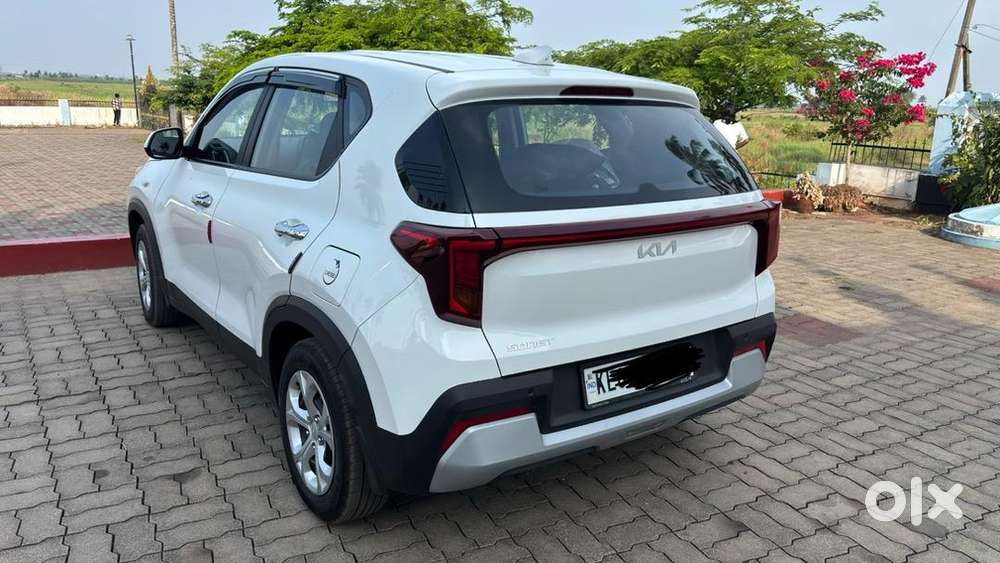 Kia Sonet Hte (o) Diesel Manual 2025