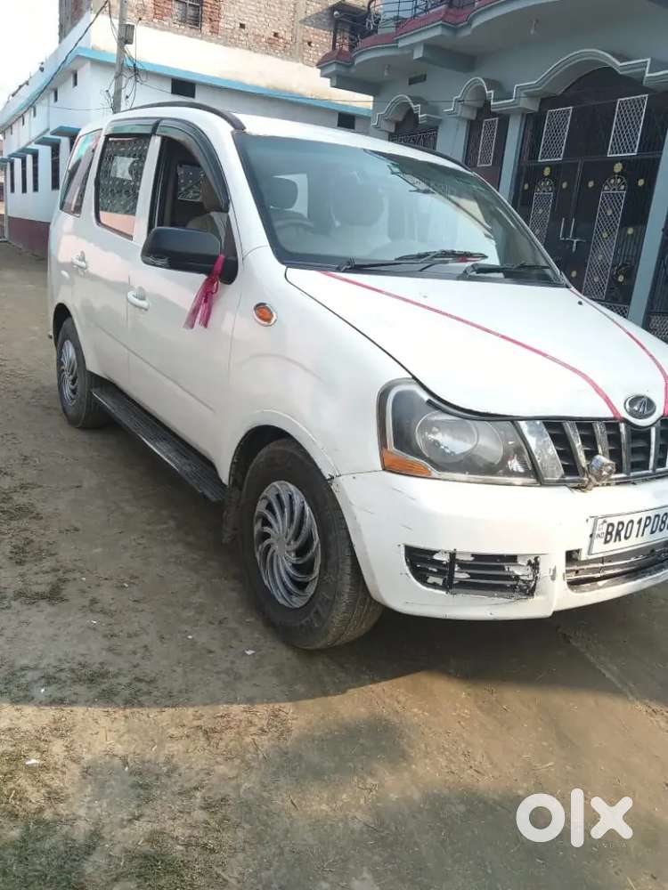 Mahindra Xylo 2013