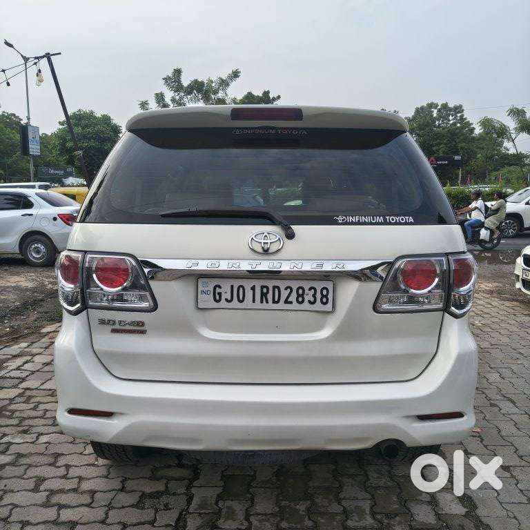 Toyota Fortuner 3.0 4x2 Automatic, 2013, Diesel